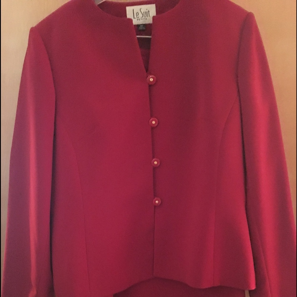 Red Skirt Suit 14